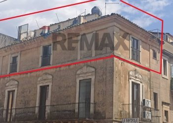 Edificio all\'aperto - Attic corso italia
 
359, Ragusa - photo 2