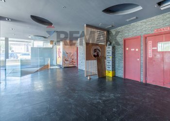 Ricezione / Lobby - Locale Commerciale VIA FRANCESCO FERRUCCI
8, Ragusa - foto 9