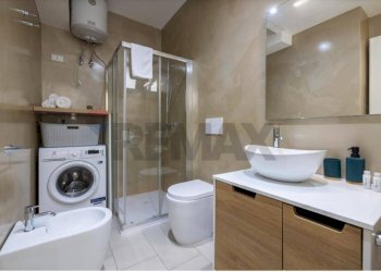 Bagno - Bilocale Via Luca Giordano
3, Nardò - foto 8