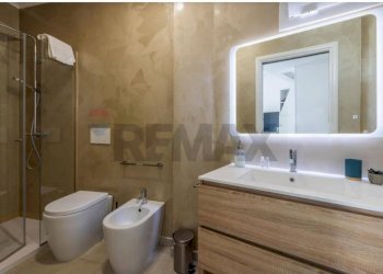 Bagno - Bilocale Via Luca Giordano
3, Nardò - foto 7