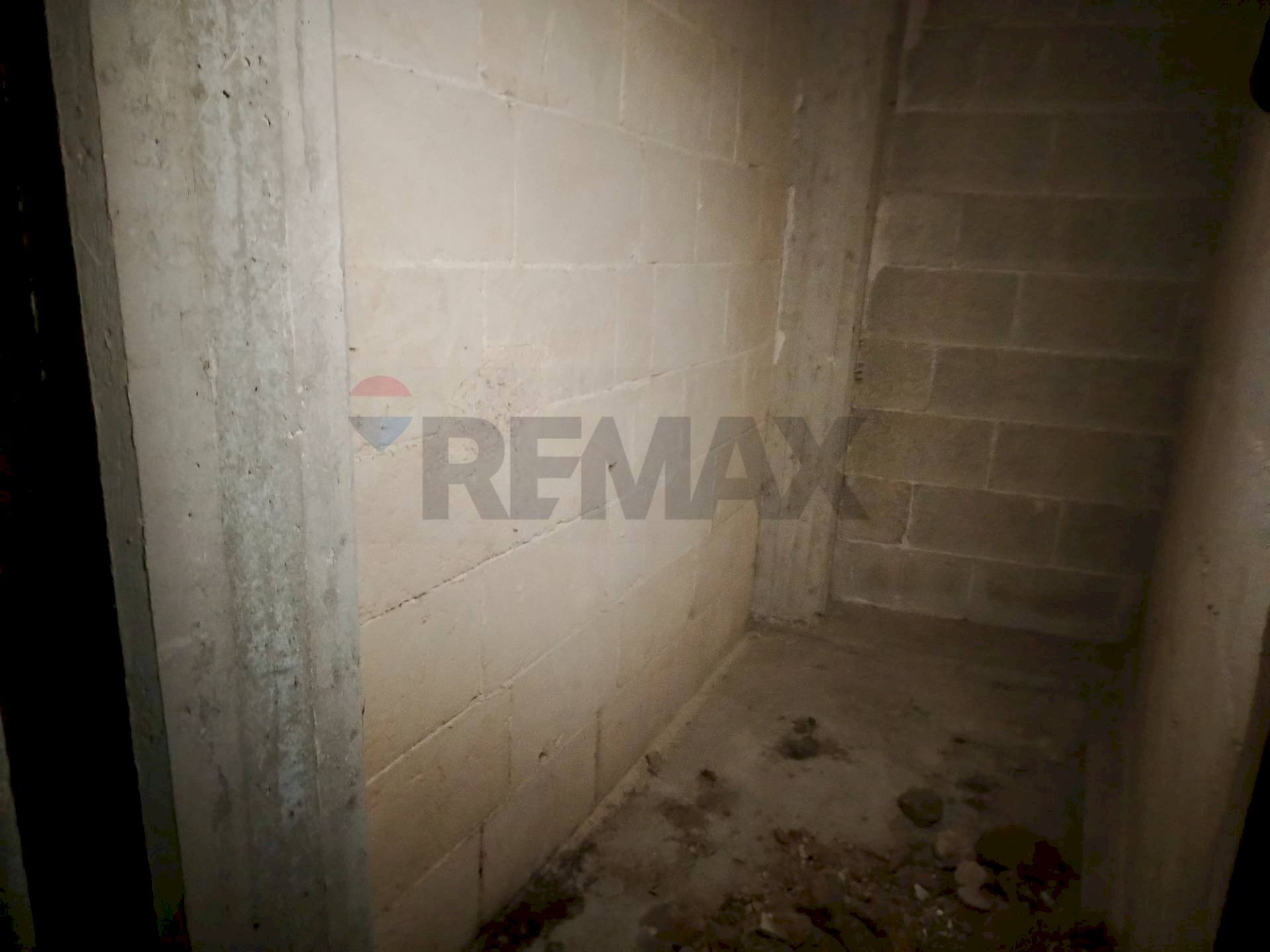 Stanza vuota - Casa indipendente Via Carrozzo
snc, San Pietro Vernotico - foto 3