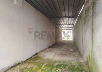 Parcheggio - Independent house Spongano - photo 9