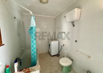 Bagno - Casa indipendente Via Vincenzo De Marco
 
18, San Pietro Vernotico - foto 10