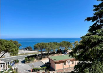 Foto 1 - Trilocale Via Genova
 
140, Varazze - foto 1