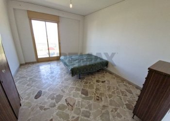 Camera / camera da letto - Two-room apartment Capaci - photo 21
