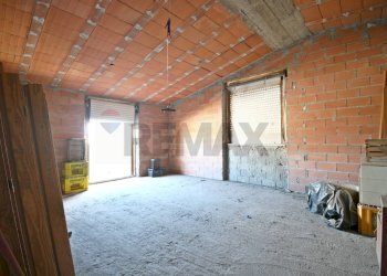 ambienti attualmente al grezzo - Apartment Via Giovanni Antonio Canal
 
2, Cagliari - photo 15