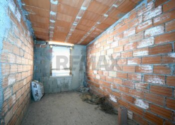 ambienti attualmente al grezzo - Apartment Via Giovanni Antonio Canal
 
2, Cagliari - photo 20
