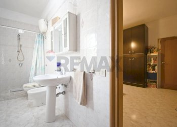 Bagno - Three-room apartment Via Giovanni Antonio Canal
 
2, Cagliari - photo 22