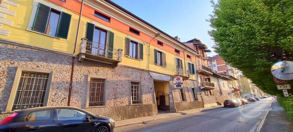 Facciata - One-room apartment via Demetrio Cosola, 29a, Chivasso - photo 2