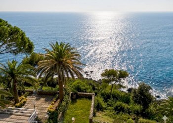 Vista - Attic via delle Mimose, 6, Varazze - photo 1