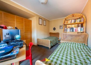 Camera da letto - Apartment via Giovanni Battista Bodoni, 25, Saluzzo - photo 24
