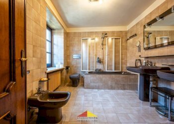 Bagno - Apartment via Giovanni Battista Bodoni, 25, Saluzzo - photo 27