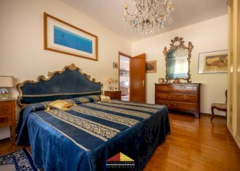 Camera da letto - Villa a Schiera via Creusa, Saluzzo - foto 5