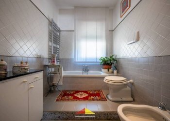 Bagno - Villa a Schiera via Creusa, Saluzzo - foto 22