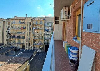 Terrazzo - Four-room apartment via Antonio Canova, 25, Torino (neighborhood San Salvario) - photo 7