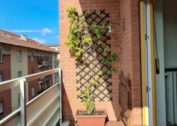 Balcone - Four-room apartment via Antonio Canova, 25, Torino (neighborhood San Salvario) - photo 24