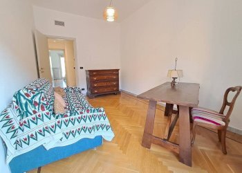 Studio - Four-room apartment via Antonio Canova, 25, Torino (neighborhood San Salvario) - photo 25