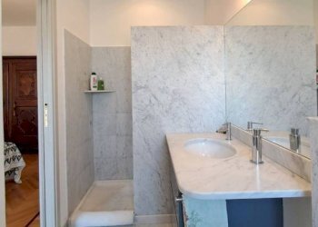 Bagno - Four-room apartment via Antonio Canova, 25, Torino (neighborhood San Salvario) - photo 34