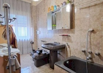 Bagno - Appartamento corso Sebastopoli, 2, Torino (zona Lingotto) - foto 24