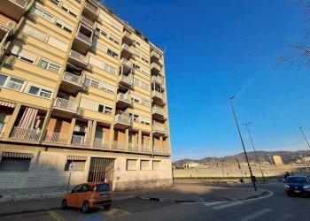 Facciata - Appartamento corso Sebastopoli, 2, Torino (zona Lingotto) - foto 29