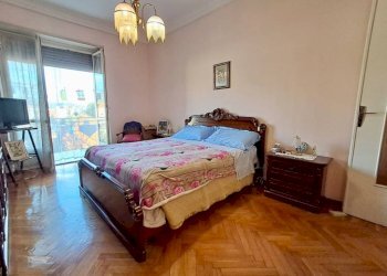 Camera da letto - Three-room apartment via Sestriere, 47, Moncalieri - photo 13
