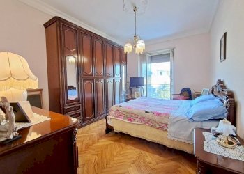 Camera da letto - Three-room apartment via Sestriere, 47, Moncalieri - photo 18