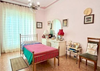 Camera da letto - Three-room apartment via Sestriere, 47, Moncalieri - photo 21