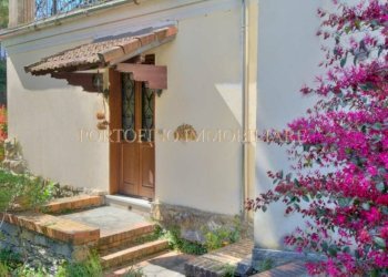 Facciata - Appartamento via Privata del Parco Casana, Rapallo - foto 8