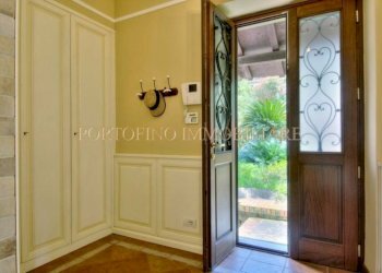 Disimpegno - Appartamento via Privata del Parco Casana, Rapallo - foto 19