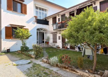 Foto 3 - Four-room apartment Via Cavour
25, Moniga del Garda - photo 3