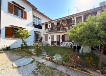 Foto 4 - Four-room apartment Via Cavour
25, Moniga del Garda - photo 4