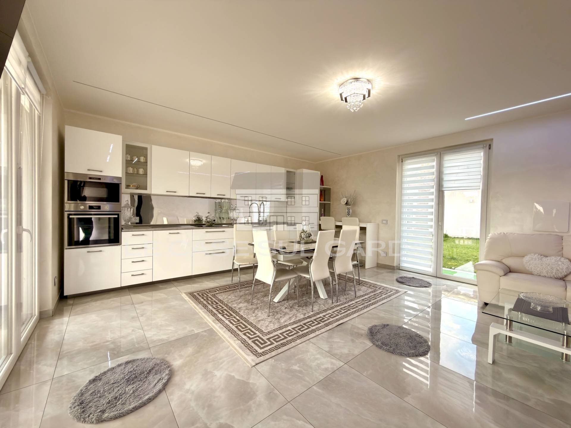 Zona Giorno - Villa Via Ferramino
 
11, Lonato del Garda - photo 1