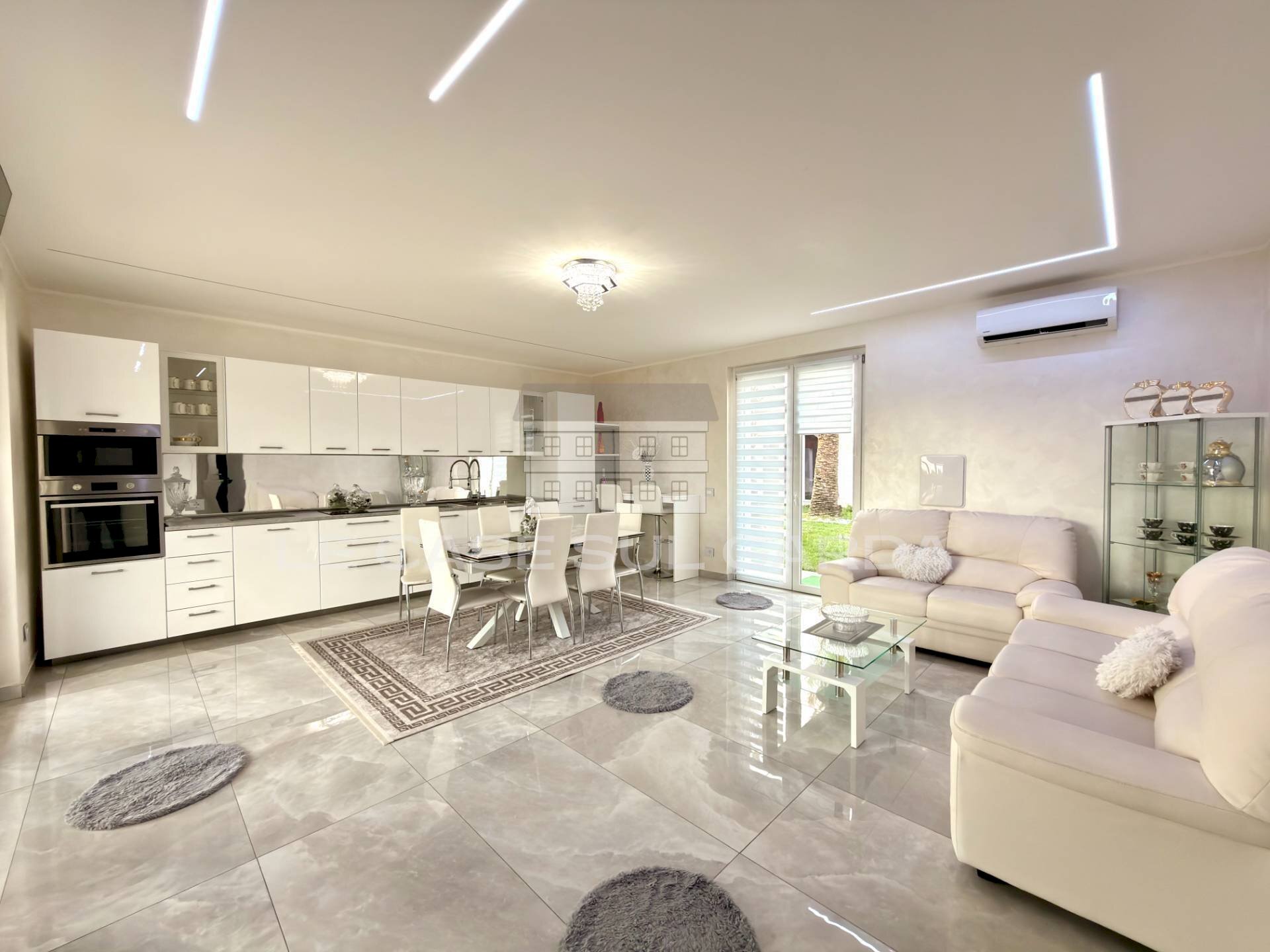 Zona Giorno - Villa Via Ferramino
11, Lonato del Garda - photo 2