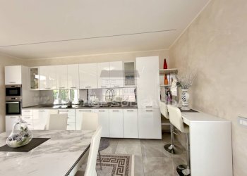 Zona Giorno - Villa Via Ferramino
11, Lonato del Garda - photo 22