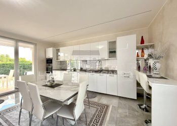 Zona Giorno - Villa Via Ferramino
11, Lonato del Garda - photo 24