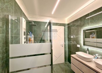 Bagno - Villa Via Ferramino
11, Lonato del Garda - photo 34