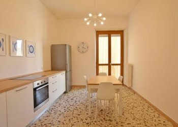 Cucina - Appartamento via Mercurino Sappa, 3, Mondovì - foto 5