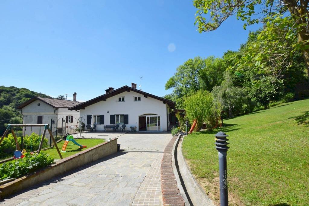 Facciata - Villa Frazione Pagliani, 10, Monastero di Vasco - foto 2