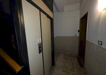 Interno palazzo - Three-room apartment via Antonio Bondi, Bologna (neighborhood Massarenti) - photo 2