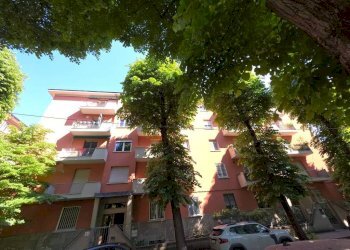 Facciata - Three-room apartment via Antonio Bondi, Bologna (neighborhood Massarenti) - photo 8