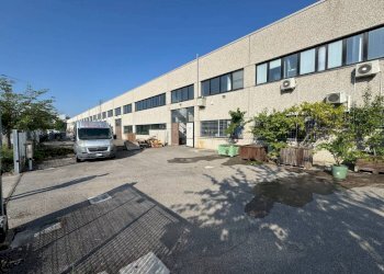 Cortile interno - Capannone via delle Querce, 22, Anzola dell'Emilia - foto 3