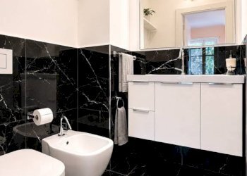 Bagno - Trilocale via Federico Menabrea, 2, Torino (zona San Salvario) - foto 31
