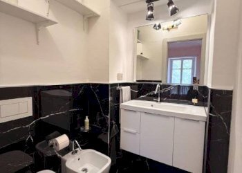 Bagno - Trilocale via Federico Menabrea, 2, Torino (zona San Salvario) - foto 34