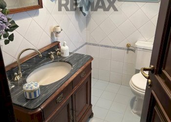 Bagno - Villa VIA VAL GRANDE
 
2, Gallarate - photo 8