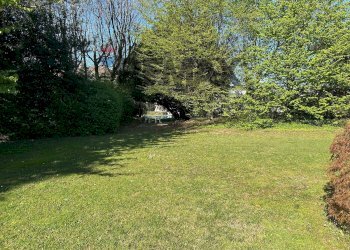 Giardino - Villa VIA VAL GRANDE
 
2, Gallarate - photo 14