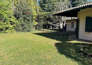 Giardino - Villa VIA VAL GRANDE
 
2, Gallarate - photo 15