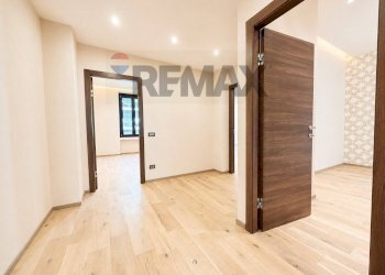Hall / corridoio - Trilocale VIA FERRUCCI, Milano - foto 23