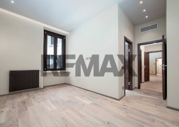 Stanza vuota - Trilocale VIA FERRUCCI, Milano - foto 18