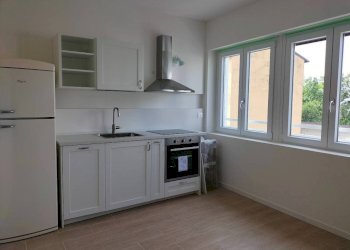 Cucina - Bilocale via Don Bartolomeo Grazioli, 57, Milano (zona Dergano) - foto 1