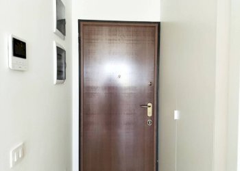 Ingresso - Bilocale via Don Bartolomeo Grazioli, 57, Milano (zona Dergano) - foto 38